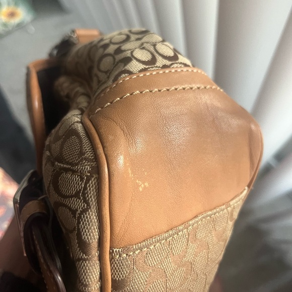 Vintage Coach Logo Signature Messenger Bag - Picture 11 of 13